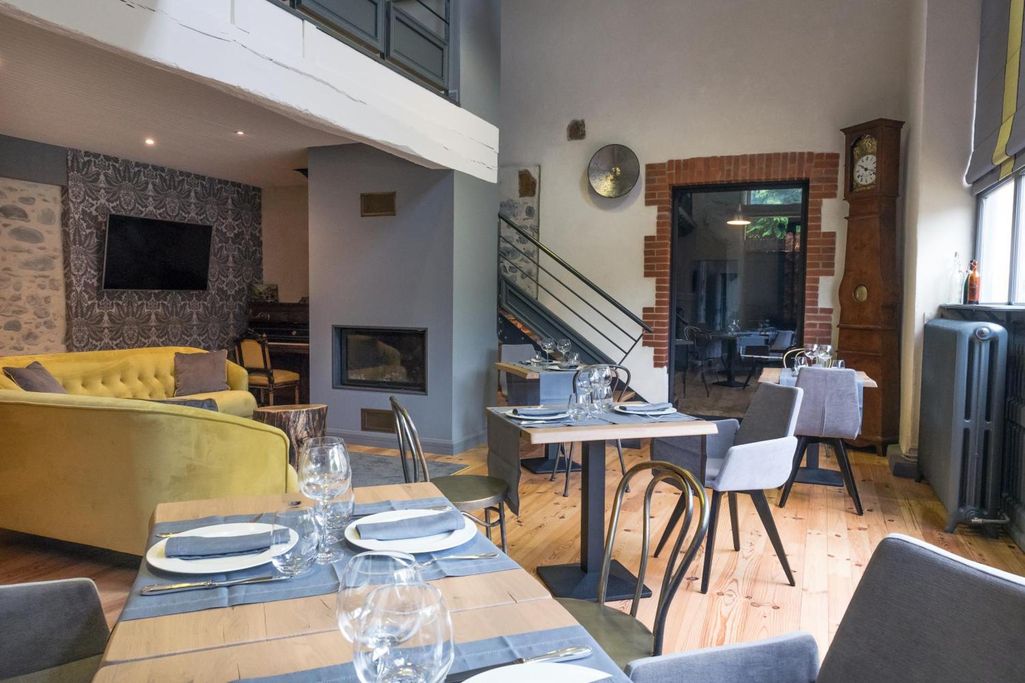 Le Relais Bed & Breakfast Bagneres-de-Bigorre Bagian luar foto