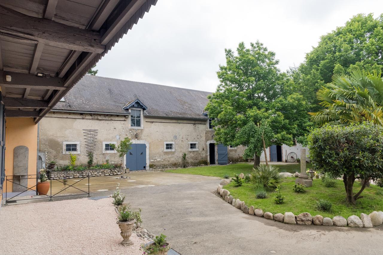 Le Relais Bed & Breakfast Bagneres-de-Bigorre Bagian luar foto